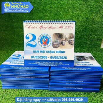 Lịch Để Bàn Chữ A Năm 2025