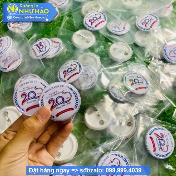 Huy Hiệu Cài Áo