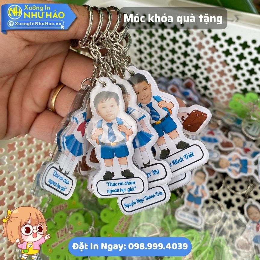In Móc Khóa Kỷ Niệm Lớp, Quà Tặng Học Sinh Cuối Cấp Đẹp Giá Sỉ Toàn Quốc - Đặt In Theo Yêu Cầu, Mẫu Mã Đa Dạng - Ảnh 4