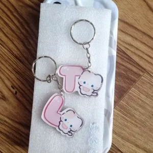 Kitty Móc Khóa Chữ Cái Dễ Thương Mica 2 Mặt In Theo Yêu Cầu Thiết Kế Độc Đáo Chất Liệu Sang Trọng Tạo Nên Sự Đẳng Cấp