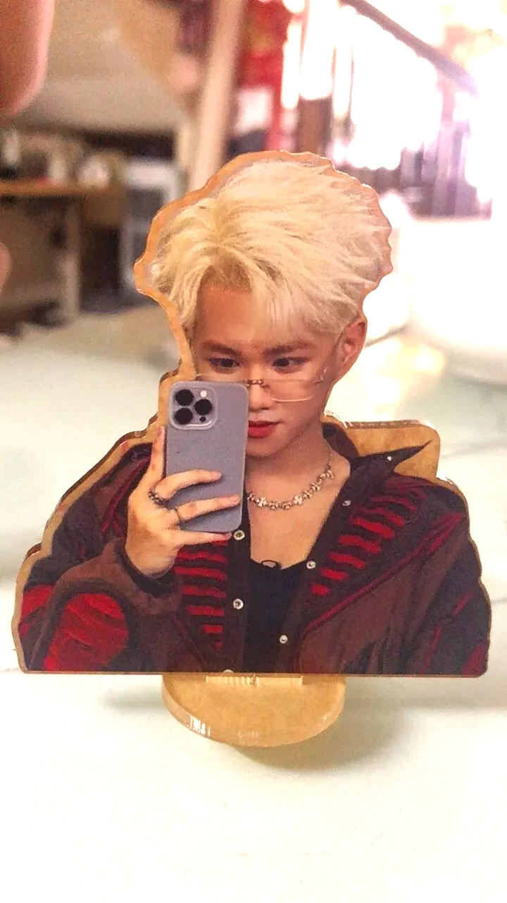 Mô Hình Standee Tượng Móc Khóa Keychain Bằng Acrylic Đức Duy Captain Boy Cute Rapper Ca Sĩ Nhận Đơn Từ 1 Móc - Miễn Phí Thiết Kế 6 Mô Hình Standee Tượng Móc Khóa Keychain Bằng Acrylic Đức Duy Captain Boy Cute Rapper Ca Sĩ Nhận Đơn Từ 1 Móc - Miễn Phí Thiết Kế 5