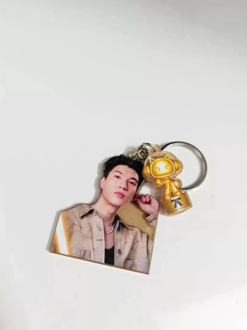 Móc Khoá Keychain Acrylic Hiếu Thứ Hai Quán Quân Anh Trai Say Hi Móc Khóa 2 Mảnh Hình Và Cúp Vàng Tiệm 1 Móc Khoá Keychain Acrylic Hiếu Thứ Hai Quán Quân Anh Trai Say Hi Móc Khóa 2 Mảnh Hình Và Cúp Vàng Tiệm