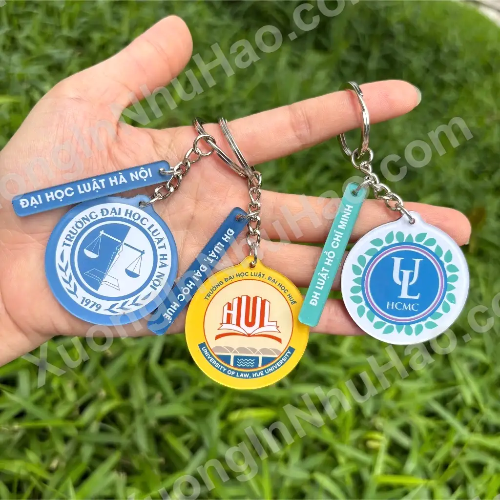 Móc Khóa Logo Trường Đại Học Luật- Đại Học Huế, Luật Hà Nội, Luật Hcm - Móc Khóa Đôi Kèm Tag Mini 4 Móc Khóa Logo Trường Đại Học Luật- Đại Học Huế, Luật Hà Nội, Luật Hcm - Móc Khóa Đôi Kèm Tag Mini 3