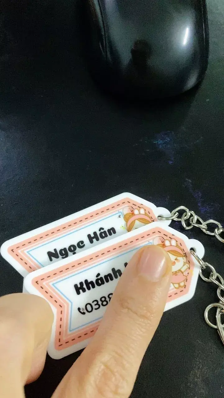 Móc Khóa Nametag Mica In Theo Yêu Cầu, Nhận Đơn Từ 1 Móc, Miễn Phí Thiết Kế 5 Móc Khóa Nametag Mica In Theo Yêu Cầu, Nhận Đơn Từ 1 Móc, Miễn Phí Thiết Kế 4