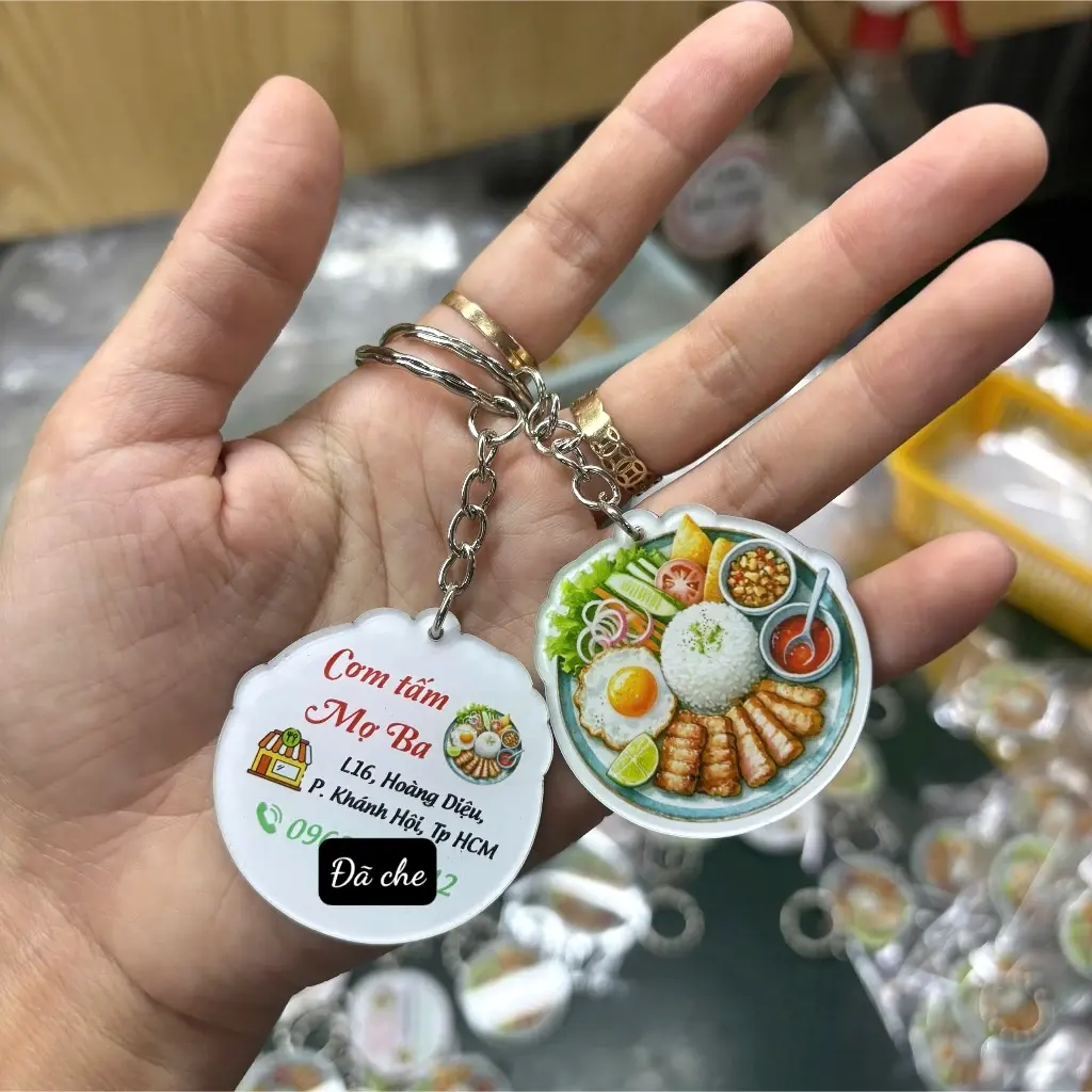 Móc Khóa Quảng Bá Thương Hiệu 2 Mặt: In Logo Cửa Hàng & Hình Sản Phẩm Đặc Trưng 3 Móc Khóa Quảng Bá Thương Hiệu 2 Mặt: In Logo Cửa Hàng & Hình Sản Phẩm Đặc Trưng 2