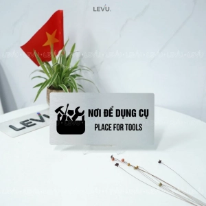 Bảng Hiệu Chỉ Dẫn Nơi Để Dụng Cụ, Chất Liệu Nhôm Alu Bạc Xước ,tặng Kèm Keo Dán 2 Mặt 1