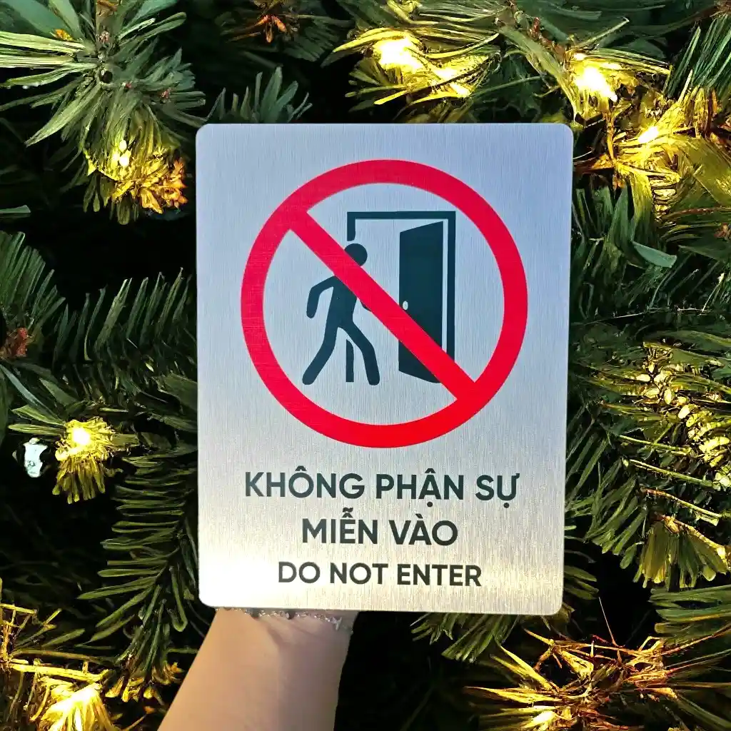 Biển Báo "Không Phận Sự Miễn Vào", In Công Nghệ Uv , Chất Liệu Alu Bạc Xước, In Ấn Sắc Nét, Thiết Kế Theo Yêu Cầu 1