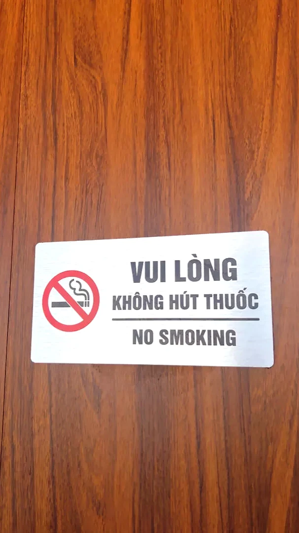 Biển Cấm Hút Thuốc, Không Hút Thuốc, No Smoking, Chất Liệu Dày Đẹp, In UV , Alu Nhôm Bạc Xước 2 Biển Cấm Hút Thuốc, Không Hút Thuốc, No Smoking, Chất Liệu Dày Đẹp, In UV , Alu Nhôm Bạc Xước 1