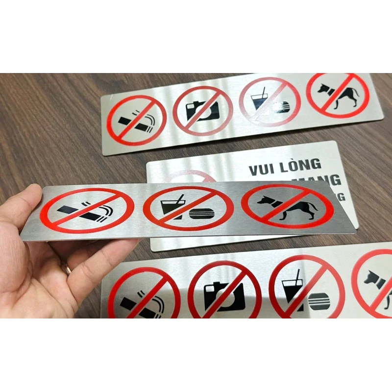 Biển Cấm Thú Cưng, Cấm Mang Đồ Ăn, Cấm Hút Thuốc Alu Nhôm Bạc Xước ,tặng Kèm Keo Dán 2 Mặt 3 Biển Cấm Thú Cưng, Cấm Mang Đồ Ăn, Cấm Hút Thuốc Alu Nhôm Bạc Xước ,tặng Kèm Keo Dán 2 Mặt 2