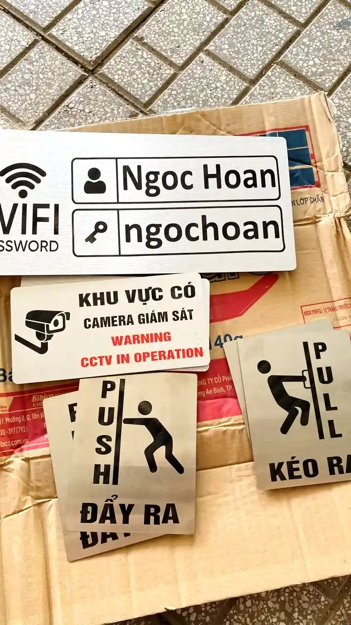 Biển Cảnh Báo Chú Ý Khu Vực Có Camera Giám Sát ,tặng Kèm Keo Dán 2 Mặt 6 Biển Cảnh Báo Chú Ý Khu Vực Có Camera Giám Sát ,tặng Kèm Keo Dán 2 Mặt 5