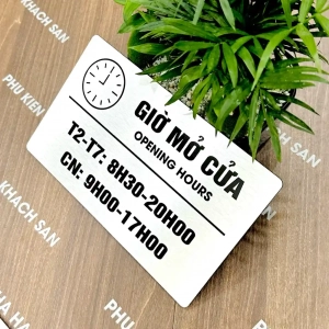 Biển Hiệu Giờ Mở Cửa - Giờ Đóng Cửa Trang Trí Cửa Tiệm Kinh Doanh, Mẫu Alu Nhôm Bạc , In Uv Bền Màu, Có Sẵn Keo 2 Mặt