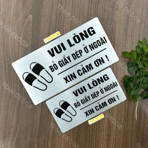 Biển Nhắc Nhở Ra Vào Đóng Cửa, Ra Vào Đóng Cửa, Vui Lòng Đóng Cửa, Ra Vào Nhớ Đóng Cửa Chất Liệu Alu Nhôm 1