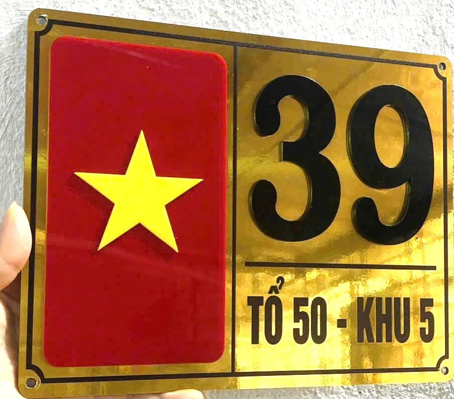 Biển Số Nhà Đẹp Hiện Đại Có Lá Cờ Việt Nam Chất Liệu Mica, Alu , Mực Uv, Làm Theo Yêu Cầu, Miễn Phí Thiết Kế Và Miễn Phí Vận Chuyển Tận Nhà 5 Biển Số Nhà Đẹp Hiện Đại Có Lá Cờ Việt Nam Chất Liệu Mica, Alu , Mực Uv, Làm Theo Yêu Cầu, Miễn Phí Thiết Kế Và Miễn Phí Vận Chuyển Tận Nhà - Ảnh 5