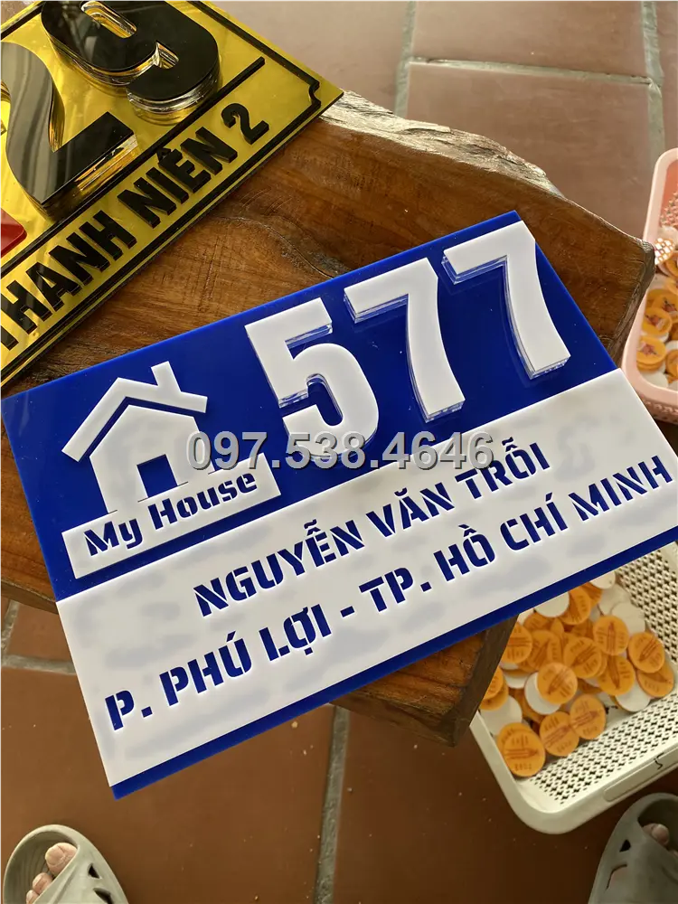 Biển Số Nhà Đẹp Hiện Đại tại Đông Hà (Quảng Trị) Kích Thước 30x20, Số Nổi 8mm, Chữ Nổi 2mm, Chất Liệu Mica, Alu , Mực Uv, Làm Theo Yêu Cầu, Miễn Phí Thiết Kế Và Miễn Phí Vận Chuyển Tận Nhà 8 Biển Số Nhà Đẹp Hiện Đại tại Đông Hà (Quảng Trị) Kích Thước 30x20, Số Nổi 8mm, Chữ Nổi 2mm, Chất Liệu Mica, Alu , Mực Uv, Làm Theo Yêu Cầu, Miễn Phí Thiết Kế Và Miễn Phí Vận Chuyển Tận Nhà - Ảnh 8