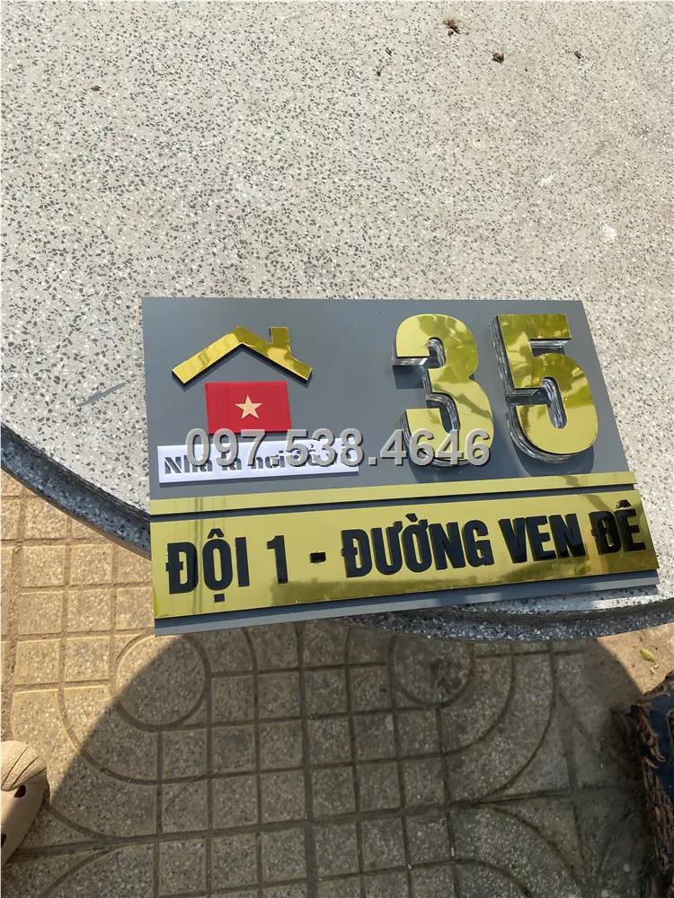 Biển Số Nhà Đẹp Hiện Đại tại Gò Công (Tiền Giang) Kích Thước 30x20, Số Nổi 8mm, Chữ Nổi 2mm, Chất Liệu Mica, Alu , Mực Uv, Làm Theo Yêu Cầu, Miễn Phí Thiết Kế Và Miễn Phí Vận Chuyển Tận Nhà 4 Biển Số Nhà Đẹp Hiện Đại tại Gò Công (Tiền Giang) Kích Thước 30x20, Số Nổi 8mm, Chữ Nổi 2mm, Chất Liệu Mica, Alu , Mực Uv, Làm Theo Yêu Cầu, Miễn Phí Thiết Kế Và Miễn Phí Vận Chuyển Tận Nhà - Ảnh 4