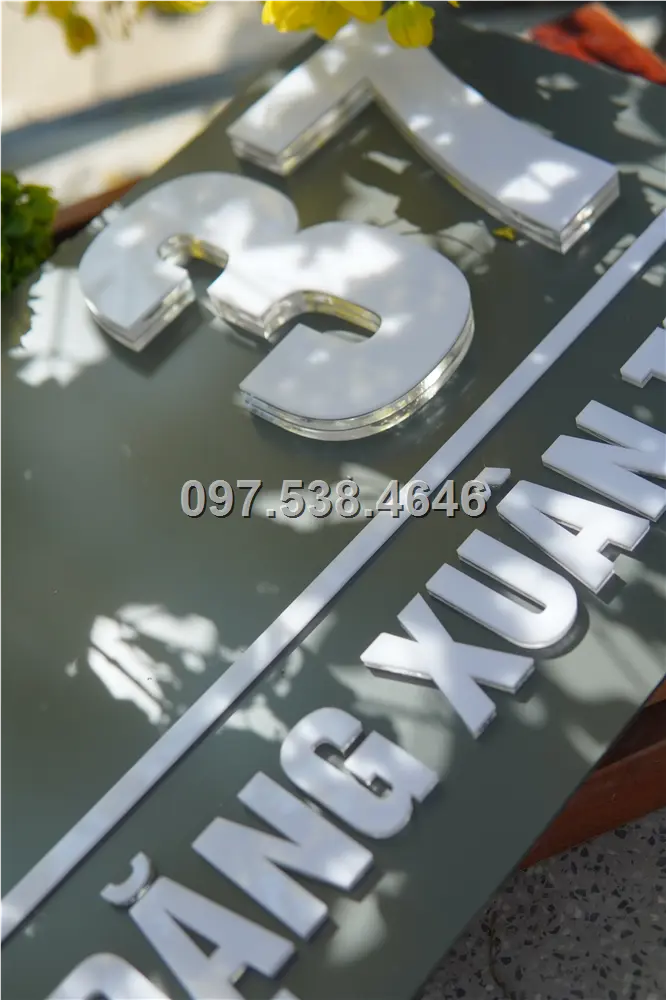 Biển Số Nhà Đẹp Hiện Đại tại Quy Nhơn (Bình Định) Kích Thước 30x20, Số Nổi 8mm, Chữ Nổi 2mm, Chất Liệu Mica, Alu , Mực Uv, Làm Theo Yêu Cầu, Miễn Phí Thiết Kế Và Miễn Phí Vận Chuyển Tận Nhà 10 Biển Số Nhà Đẹp Hiện Đại tại Quy Nhơn (Bình Định) Kích Thước 30x20, Số Nổi 8mm, Chữ Nổi 2mm, Chất Liệu Mica, Alu , Mực Uv, Làm Theo Yêu Cầu, Miễn Phí Thiết Kế Và Miễn Phí Vận Chuyển Tận Nhà - Ảnh 10