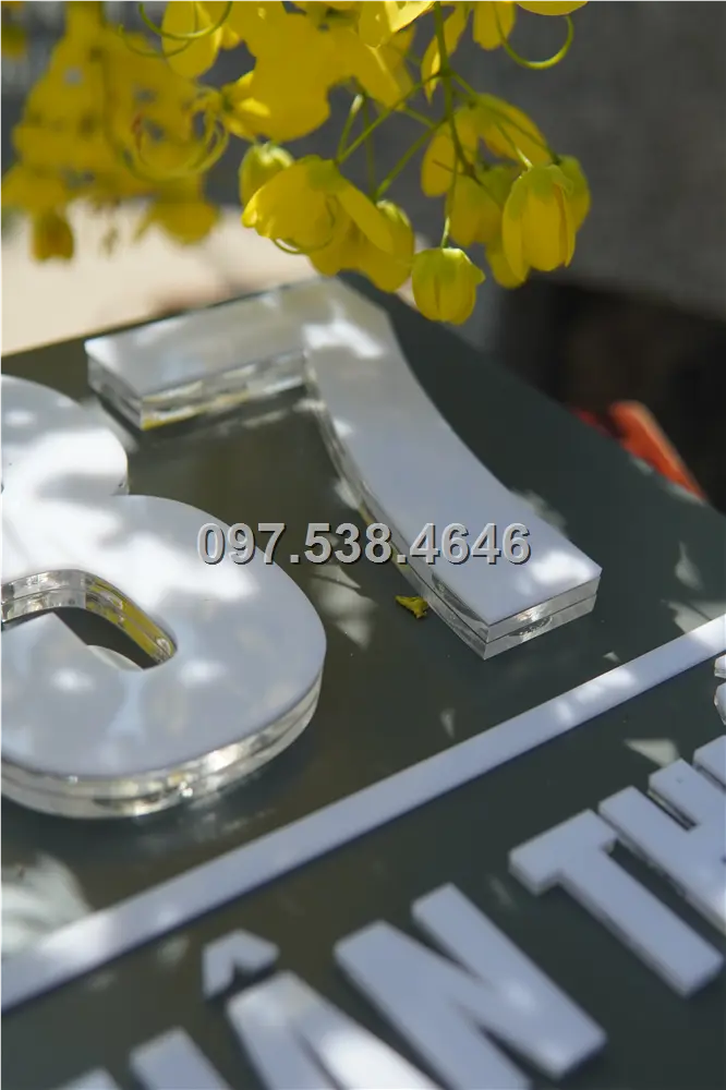 Biển Số Nhà Đẹp Hiện Đại tại Quy Nhơn (Bình Định) Kích Thước 30x20, Số Nổi 8mm, Chữ Nổi 2mm, Chất Liệu Mica, Alu , Mực Uv, Làm Theo Yêu Cầu, Miễn Phí Thiết Kế Và Miễn Phí Vận Chuyển Tận Nhà 2 Biển Số Nhà Đẹp Hiện Đại tại Quy Nhơn (Bình Định) Kích Thước 30x20, Số Nổi 8mm, Chữ Nổi 2mm, Chất Liệu Mica, Alu , Mực Uv, Làm Theo Yêu Cầu, Miễn Phí Thiết Kế Và Miễn Phí Vận Chuyển Tận Nhà - Ảnh 2