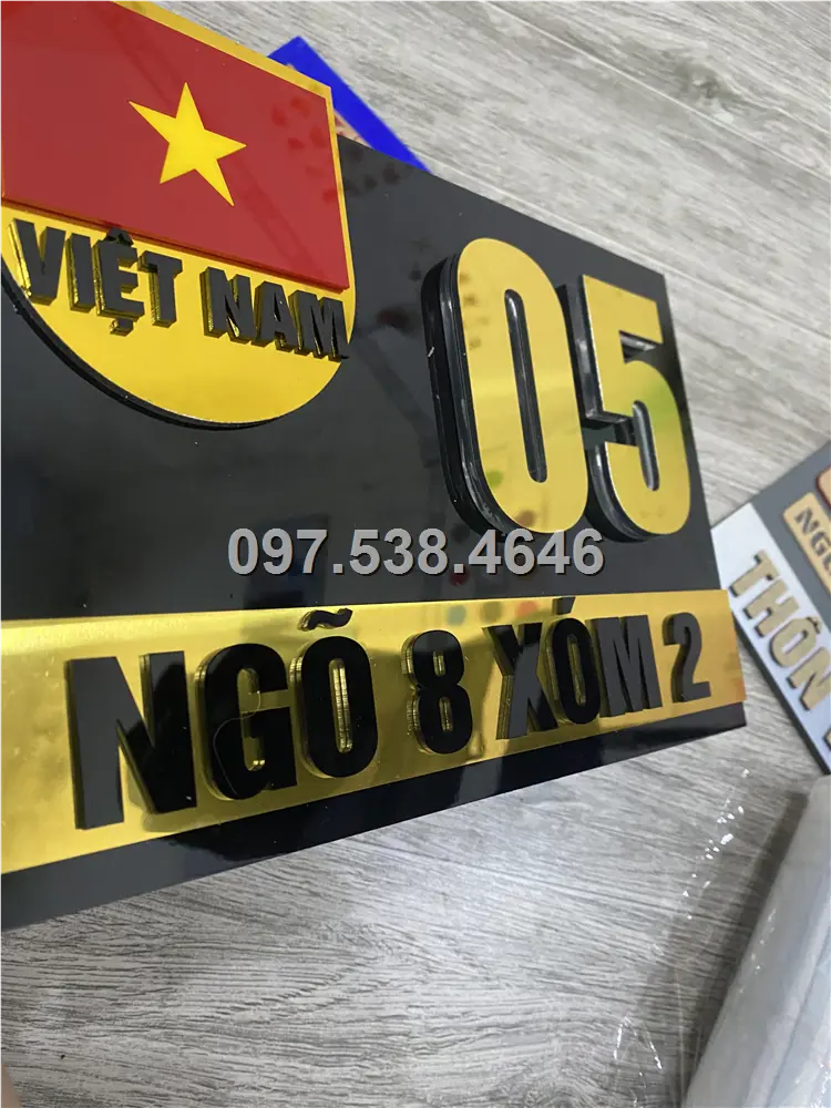 Biển Số Nhà Đẹp Hiện Đại tại Bảo Lộc (Lâm Đồng) Kích Thước 30x20, Số Nổi 8mm, Chữ Nổi 2mm, Chất Liệu Mica, Alu , Mực Uv, Làm Theo Yêu Cầu, Miễn Phí Thiết Kế Và Miễn Phí Vận Chuyển Tận Nhà 4 Biển Số Nhà Đẹp Hiện Đại tại Bảo Lộc (Lâm Đồng) Kích Thước 30x20, Số Nổi 8mm, Chữ Nổi 2mm, Chất Liệu Mica, Alu , Mực Uv, Làm Theo Yêu Cầu, Miễn Phí Thiết Kế Và Miễn Phí Vận Chuyển Tận Nhà - Ảnh 4