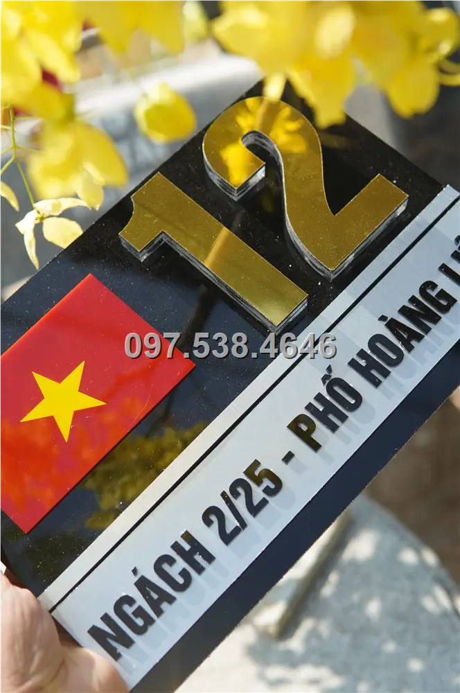 Biển Số Nhà Đẹp Hiện Đại tại Phan Rang-Tháp Chàm (Ninh Thuận), Kích Thước 30x20, Số Nổi 8mm, Chữ Nổi 2mm, Chất Liệu Mica, Alu , Mực Uv, Làm Theo Yêu Cầu, Miễn Phí Thiết Kế Và Miễn Phí Vận Chuyển Tận Nhà 1 Biển Số Nhà Đẹp Hiện Đại tại Phan Rang-Tháp Chàm (Ninh Thuận), Kích Thước 30x20, Số Nổi 8mm, Chữ Nổi 2mm, Chất Liệu Mica, Alu , Mực Uv, Làm Theo Yêu Cầu, Miễn Phí Thiết Kế Và Miễn Phí Vận Chuyển Tận Nhà