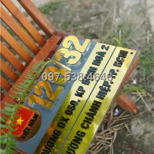 Biển Số Nhà Đẹp Hiện Đại tại Sông Công Thái Nguyên , Kích Thước 30x20, Số Nổi 8mm, Chữ Nổi 2mm, Chất Liệu Mica, Alu , Mực Uv, Làm Theo Yêu Cầu, Miễn Phí Thiết Kế Và Miễn Phí Vận Chuyển Tận Nhà