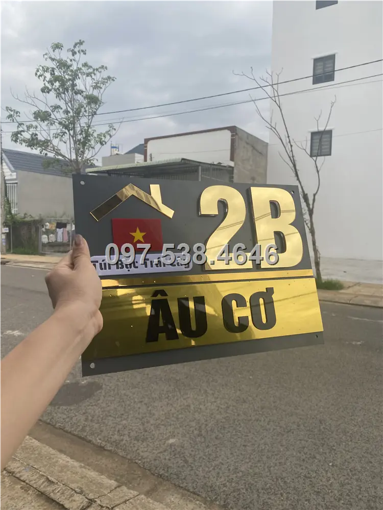 Biển Số Nhà Đẹp Hiện Đại tại TPHCM, phiên bản Lá Cờ Việt Nam, Kích Thước 30x20, Số Nổi 8mm, Chữ Nổi 2mm, Chất Liệu Mica, Alu , Mực Uv, Làm Theo Yêu Cầu, Miễn Phí Thiết Kế Và Miễn Phí Vận Chuyển Tận Nhà 3 Biển Số Nhà Đẹp Hiện Đại tại TPHCM, phiên bản Lá Cờ Việt Nam, Kích Thước 30x20, Số Nổi 8mm, Chữ Nổi 2mm, Chất Liệu Mica, Alu , Mực Uv, Làm Theo Yêu Cầu, Miễn Phí Thiết Kế Và Miễn Phí Vận Chuyển Tận Nhà - Ảnh 3