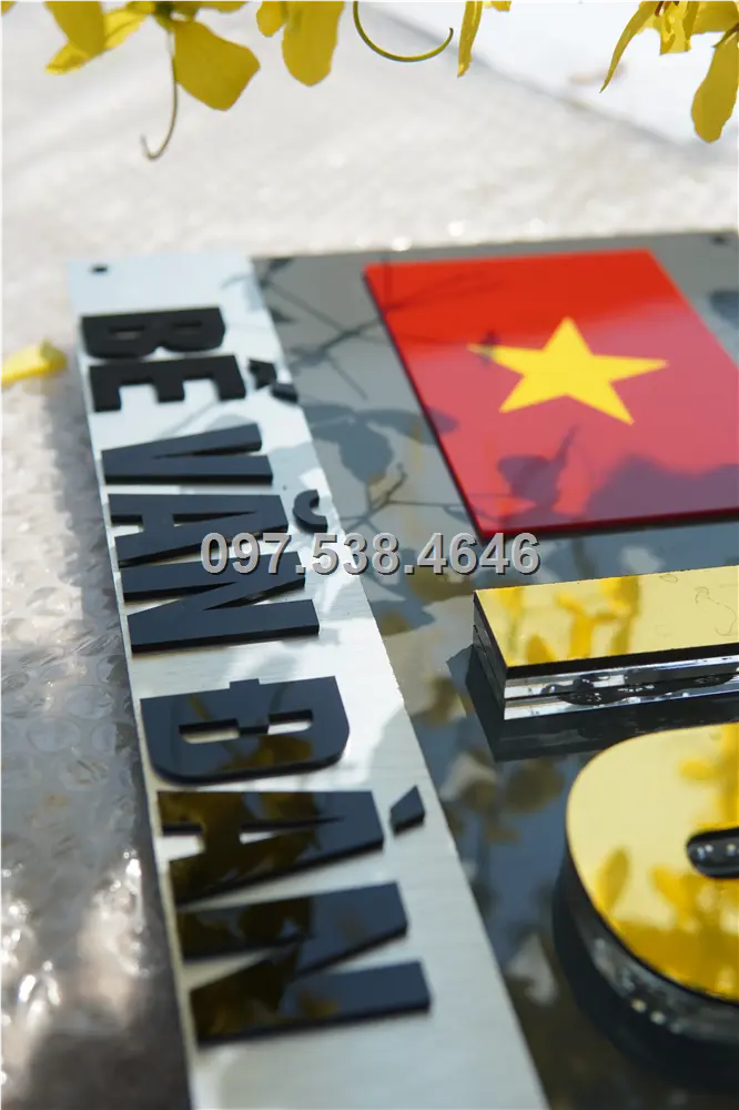 Biển Số Nhà Đẹp Hiện Đại tại Vĩnh Yên ,Vĩnh Phúc Kích Thước 30x20, Số Nổi 8mm, Chữ Nổi 2mm, Chất Liệu Mica, Alu , Mực Uv, Làm Theo Yêu Cầu, Miễn Phí Thiết Kế Và Miễn Phí Vận Chuyển Tận Nhà 3 Biển Số Nhà Đẹp Hiện Đại tại Vĩnh Yên ,Vĩnh Phúc Kích Thước 30x20, Số Nổi 8mm, Chữ Nổi 2mm, Chất Liệu Mica, Alu , Mực Uv, Làm Theo Yêu Cầu, Miễn Phí Thiết Kế Và Miễn Phí Vận Chuyển Tận Nhà - Ảnh 3