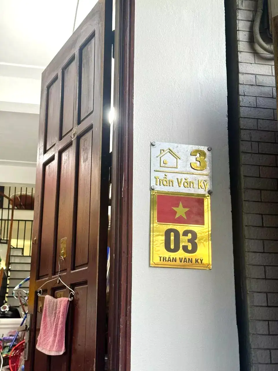Biển Số Nhà Lá Cờ VN Alu Xước Bạc+vàng Gương In UV Sắc Nét, Chống Nước, In Theo Yêu Cầu, Miễn Phí Thiết Kế 9 Biển Số Nhà Lá Cờ VN Alu Xước Bạc+vàng Gương In UV Sắc Nét, Chống Nước, In Theo Yêu Cầu, Miễn Phí Thiết Kế 8