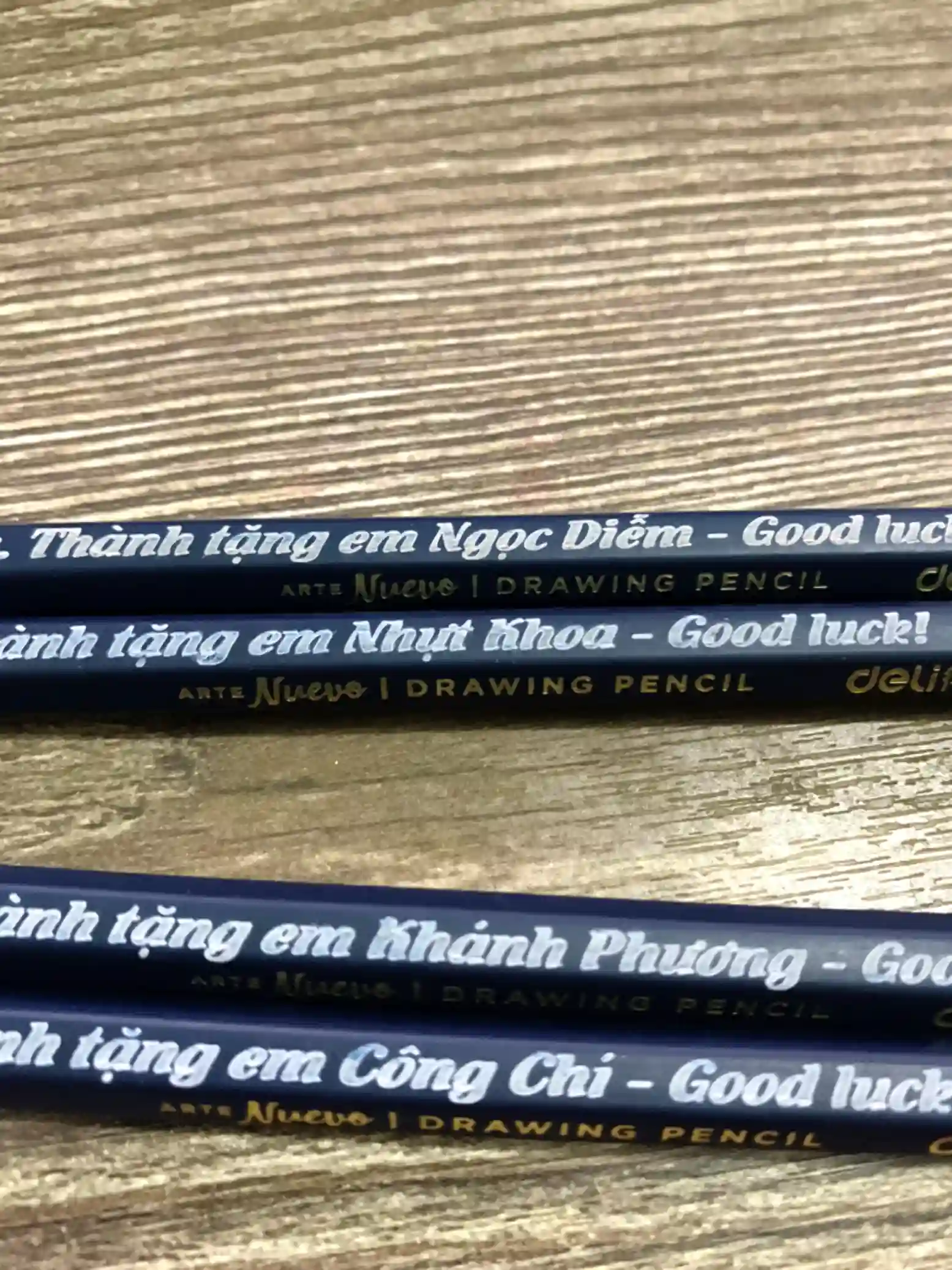 Bút Chì 2B Khắc Tên Theo Yêu Cầu 6
