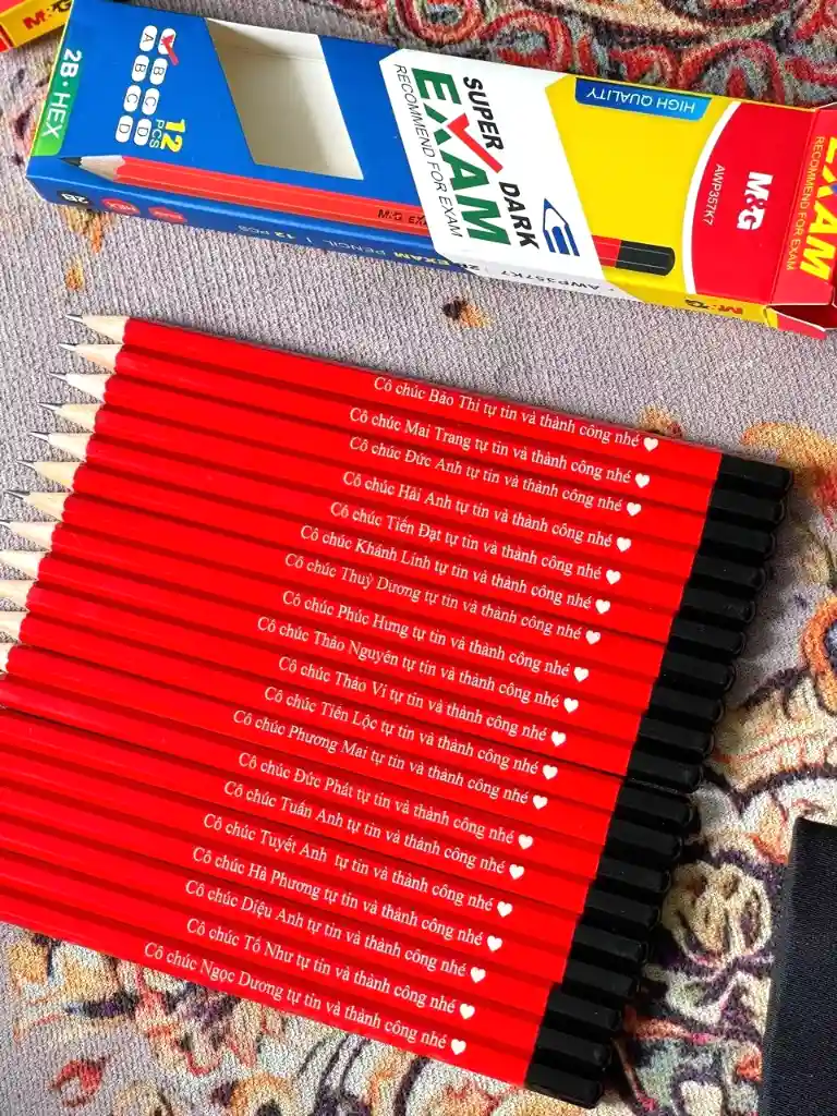 Bút Chì 2B Khắc Tên Theo Yêu Cầu 9