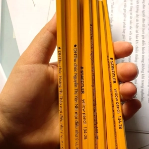 Bút Chì 2B Khắc Theo Yêu Cầu, Màu Vàng, Nét Chữ Rõ Ràng, Có Tẩy, Dành Cho Học Sinh, Sinh Viên, Giáo Viên 1