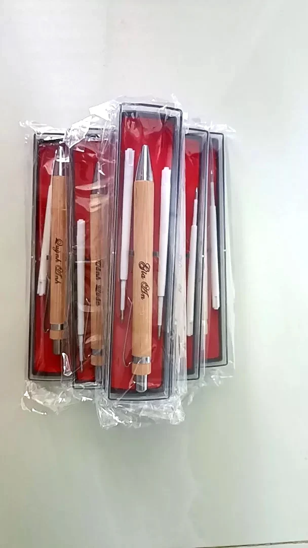 Bút Gỗ Khắc Tên Theo Yêu Cầu, Bút Tre Cao Cấp, Quà Tặng, Quà Lưu Niệm 8