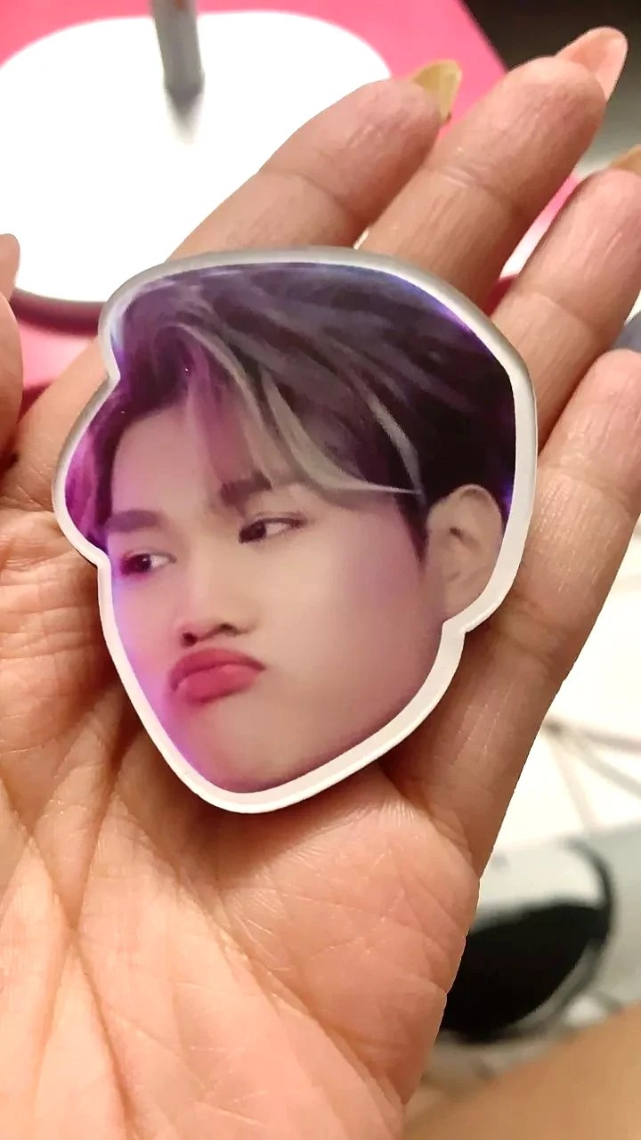 Giá Đỡ Điện Thoại Popsocket Size To In Hình Theo Yêu Cầu , In Theo Yêu Cầu Chất Liệu Mica Trong Suốt In 2 Mặt, Kích Thước 5cm 3 Giá Đỡ Điện Thoại Popsocket Size To In Hình Theo Yêu Cầu , In Theo Yêu Cầu Chất Liệu Mica Trong Suốt In 2 Mặt, Kích Thước 5cm 2