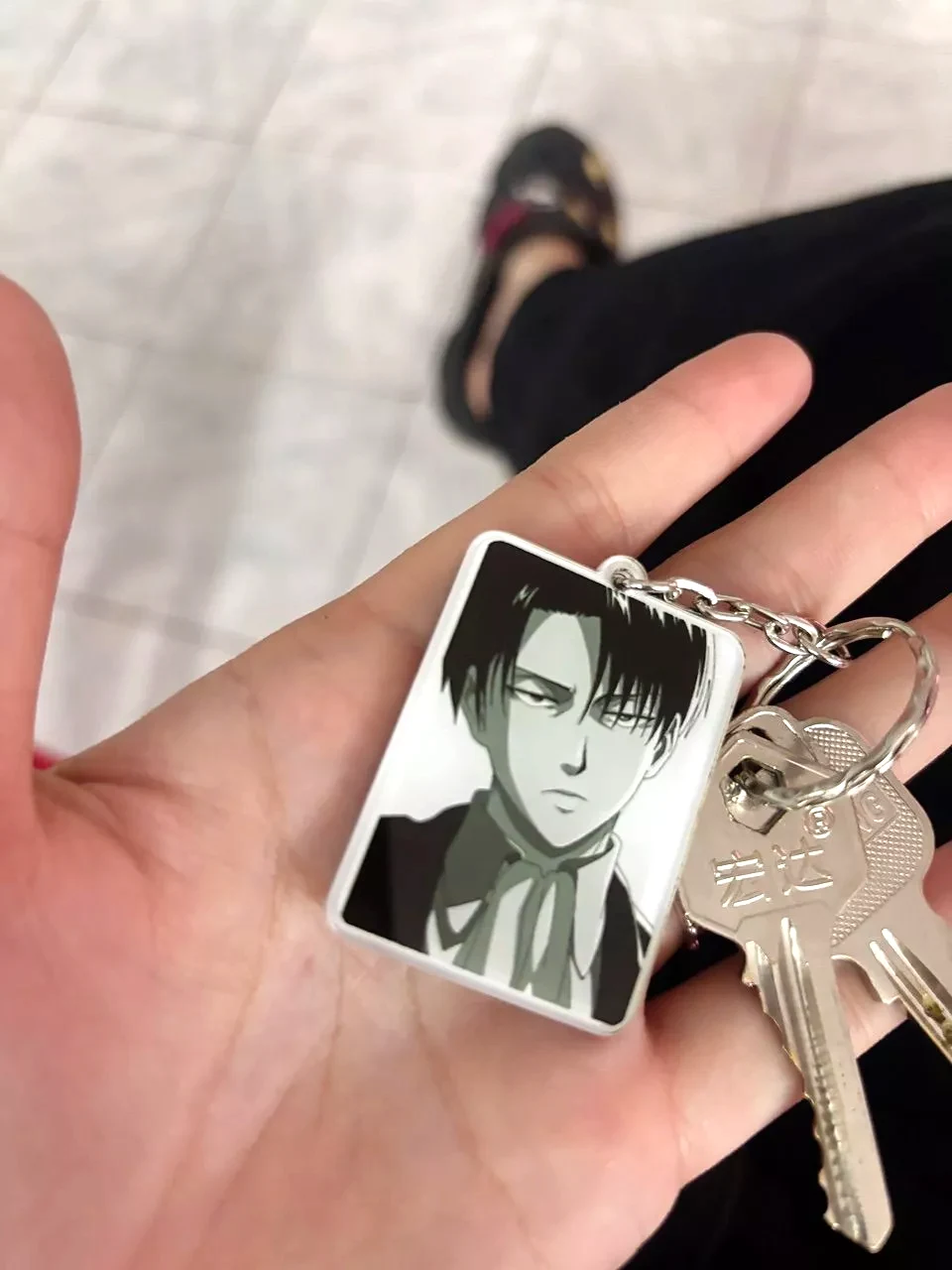 Móc Khóa Attack On Titan Hình Huy Hiệu Và Các Nhân Vật Siêu Ngầu Levi Eren Hange Mikasa Phụ Kiện Trang Trí Túi Xách Balo 9 Móc Khóa Attack On Titan Hình Huy Hiệu Và Các Nhân Vật Siêu Ngầu Levi Eren Hange Mikasa Phụ Kiện Trang Trí Túi Xách Balo 8