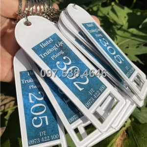 Móc Khóa Khách Sạn, Hotel, Mote, Homestay Theo Yêu Cầu hình chữ nhật bo góc , Giá Xưởng, Cắt Laser, Mica Trong Suốt Dày 4mm , kích thước 4.5x5.5 cm , Giá Tận Gốc, Free Ship Từ 30 Cái