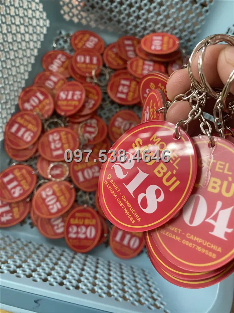 Móc Khóa Khách Sạn, Hotel, Mote, Homestay Theo Yêu Cầu oval elip màu đỏ , Giá Xưởng, Cắt Laser, Mica Trong Suốt Dày 4mm , kích thước 4.5x5.5 cm , Giá Tận Gốc, Free Ship Từ 30 Cái 9 Móc Khóa Khách Sạn, Hotel, Mote, Homestay Theo Yêu Cầu oval elip màu đỏ , Giá Xưởng, Cắt Laser, Mica Trong Suốt Dày 4mm , kích thước 4.5x5.5 cm , Giá Tận Gốc, Free Ship Từ 30 Cái - Ảnh 9