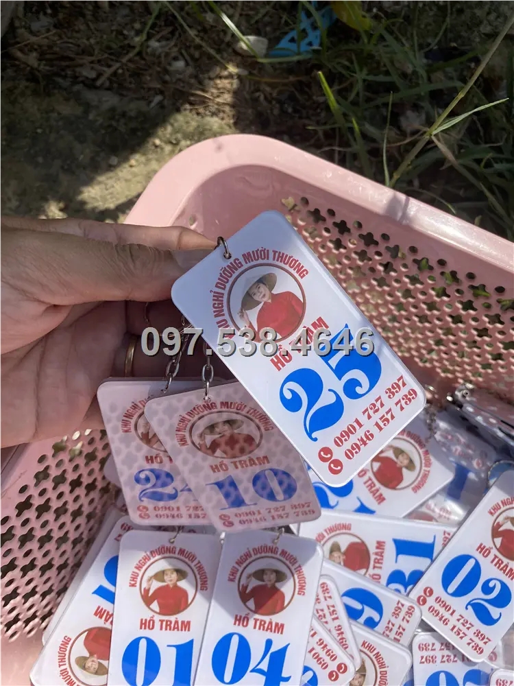 Móc Khóa Khách Sạn Hotel Mote Homestay Theo Yêu Cầu oval elip tròn, hình chữ nhật , Giá Xưởng, Cắt Laser, Mica Trong Suốt Dày 4mm , kích thước 4.5x5.5 cm , Giá Tận Gốc, Free Ship Từ 30 Cái 6 Móc Khóa Khách Sạn Hotel Mote Homestay Theo Yêu Cầu oval elip tròn, hình chữ nhật , Giá Xưởng, Cắt Laser, Mica Trong Suốt Dày 4mm , kích thước 4.5x5.5 cm , Giá Tận Gốc, Free Ship Từ 30 Cái - Ảnh 6