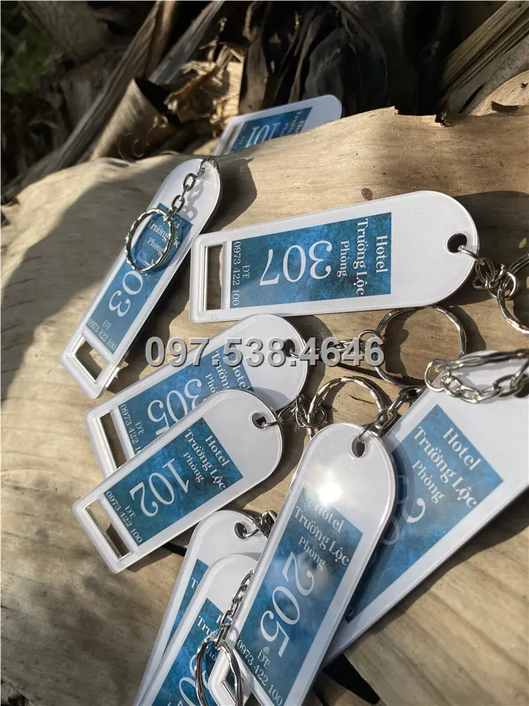 Móc Khóa Khách Sạn, Hotel, Mote, Homestay Theo Yêu Cầu hình chữ nhật bo góc , Giá Xưởng, Cắt Laser, Mica Trong Suốt Dày 4mm , kích thước 4.5x5.5 cm , Giá Tận Gốc, Free Ship Từ 30 Cái 8 Móc Khóa Khách Sạn, Hotel, Mote, Homestay Theo Yêu Cầu hình chữ nhật bo góc , Giá Xưởng, Cắt Laser, Mica Trong Suốt Dày 4mm , kích thước 4.5x5.5 cm , Giá Tận Gốc, Free Ship Từ 30 Cái - Ảnh 8