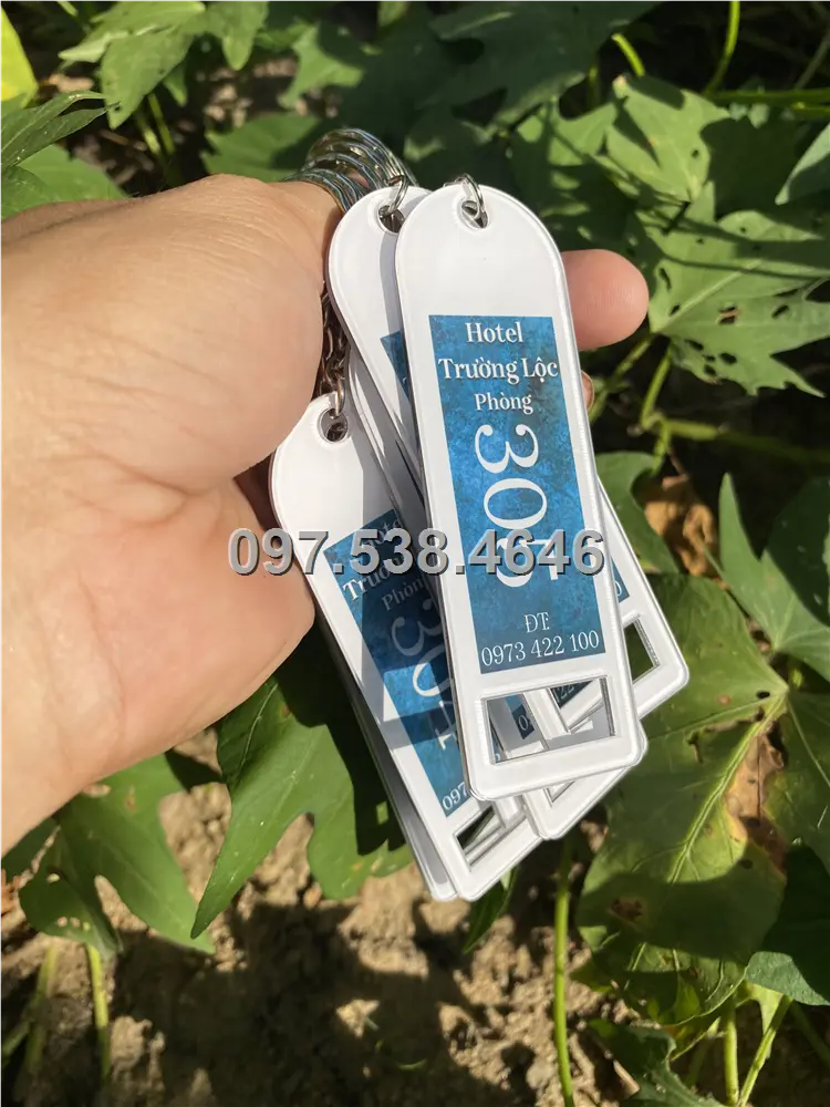 Móc Khóa Khách Sạn, Hotel, Mote, Homestay Theo Yêu Cầu hình chữ nhật bo góc , Giá Xưởng, Cắt Laser, Mica Trong Suốt Dày 4mm , kích thước 4.5x5.5 cm , Giá Tận Gốc, Free Ship Từ 30 Cái 13 Móc Khóa Khách Sạn, Hotel, Mote, Homestay Theo Yêu Cầu hình chữ nhật bo góc , Giá Xưởng, Cắt Laser, Mica Trong Suốt Dày 4mm , kích thước 4.5x5.5 cm , Giá Tận Gốc, Free Ship Từ 30 Cái - Ảnh 13