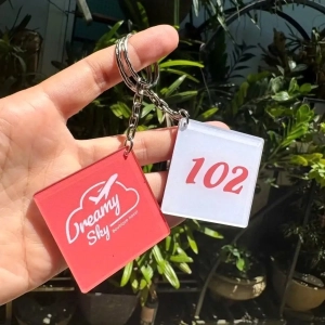 Móc Khóa Khách Sạn Mica Trong 2 Mặt, Tròn, Vuông, Chữ Nhật, Tên Khách Sạn, Nhà Nghỉ, Homestay, Motel, Hotel In Theo Yêu Cầu 1