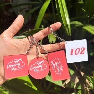 Móc Khóa Khách Sạn Mica Trong 2 Mặt, Tròn, Vuông, Chữ Nhật, Tên Khách Sạn, Nhà Nghỉ, Homestay, Motel, Hotel In Theo Yêu Cầu