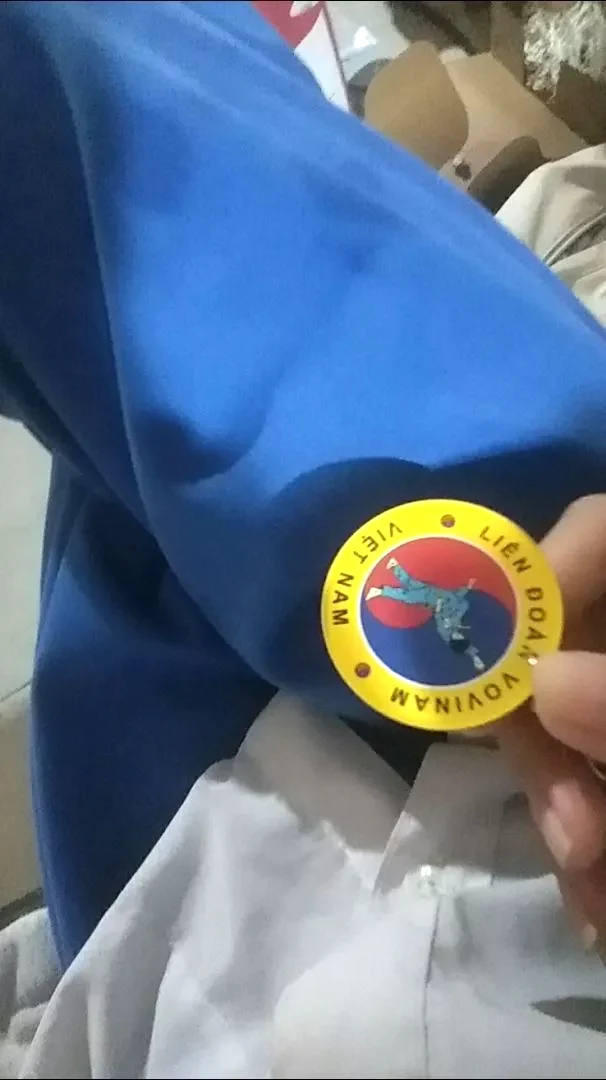 Móc khóa logo thể thao in mica 2 mặt bóng, nhẹ bền, treo chìa khóa 4 MÓC KHÓA LOGO THỂ THAO IN MICA 2 MẶT BÓNG, NHẸ BỀN, TREO CHÌA KHÓA 3