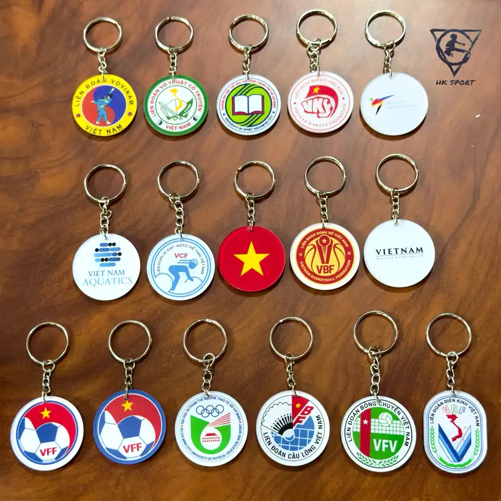 Móc khóa logo thể thao in mica 2 mặt bóng, nhẹ bền, treo chìa khóa 9 MÓC KHÓA LOGO THỂ THAO IN MICA 2 MẶT BÓNG, NHẸ BỀN, TREO CHÌA KHÓA 8