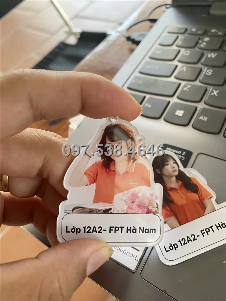 Móc Khóa Logo Treo Theo Yêu Cầu tại Cao Bằng , Giá Xưởng, Cắt Laser, Mica Trong Suốt Dày 4mm , kích thước 4.5x5.5 cm , Giá Tận Gốc, Free Ship Từ 30 Cái 1 Móc Khóa Logo Treo Theo Yêu Cầu tại Cao Bằng
, Giá Xưởng, Cắt Laser, Mica Trong Suốt Dày 4mm , kích thước 4.5x5.5 cm , Giá Tận Gốc, Free Ship Từ 30 Cái