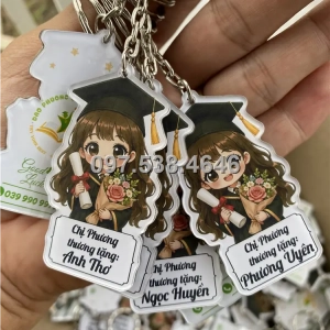 Móc Khóa Logo Treo Theo Yêu Cầu tại Chí Linh ,Hải Dương , Giá Xưởng, Cắt Laser, Mica Trong Suốt Dày 4mm , kích thước 4.5x5.5 cm , Giá Tận Gốc, Free Ship Từ 30 Cái