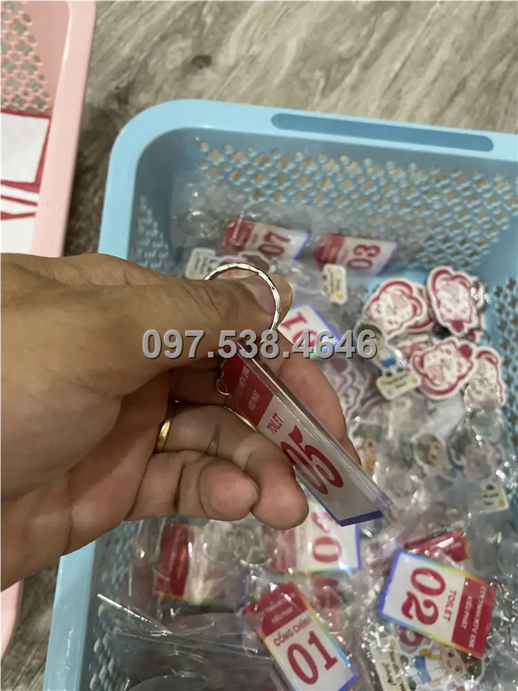 Móc Khóa Logo Treo Theo Yêu Cầu tại Đông Hà ,Quảng Trị, Giá Xưởng, Cắt Laser, Mica Trong Suốt Dày 4mm , kích thước 4.5x5.5 cm , Giá Tận Gốc, Free Ship Từ 30 Cái 6 Móc Khóa Logo Treo Theo Yêu Cầu tại Đông Hà ,Quảng Trị, Giá Xưởng, Cắt Laser, Mica Trong Suốt Dày 4mm , kích thước 4.5x5.5 cm , Giá Tận Gốc, Free Ship Từ 30 Cái - Ảnh 6