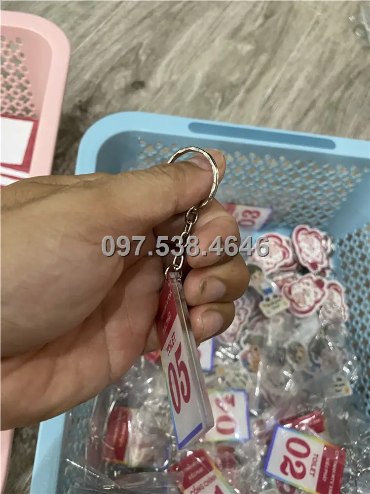 Móc Khóa Logo Treo Theo Yêu Cầu tại Đông Hà ,Quảng Trị, Giá Xưởng, Cắt Laser, Mica Trong Suốt Dày 4mm , kích thước 4.5x5.5 cm , Giá Tận Gốc, Free Ship Từ 30 Cái 7 Móc Khóa Logo Treo Theo Yêu Cầu tại Đông Hà ,Quảng Trị, Giá Xưởng, Cắt Laser, Mica Trong Suốt Dày 4mm , kích thước 4.5x5.5 cm , Giá Tận Gốc, Free Ship Từ 30 Cái - Ảnh 7
