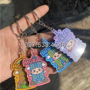 Móc Khóa Logo Treo Theo Yêu Cầu tại Đồng Xoài ,Bình Phước, Giá Xưởng, Cắt Laser, Mica Trong Suốt Dày 4mm , kích thước 4.5x5.5 cm , Giá Tận Gốc, Free Ship Từ 30 Cái