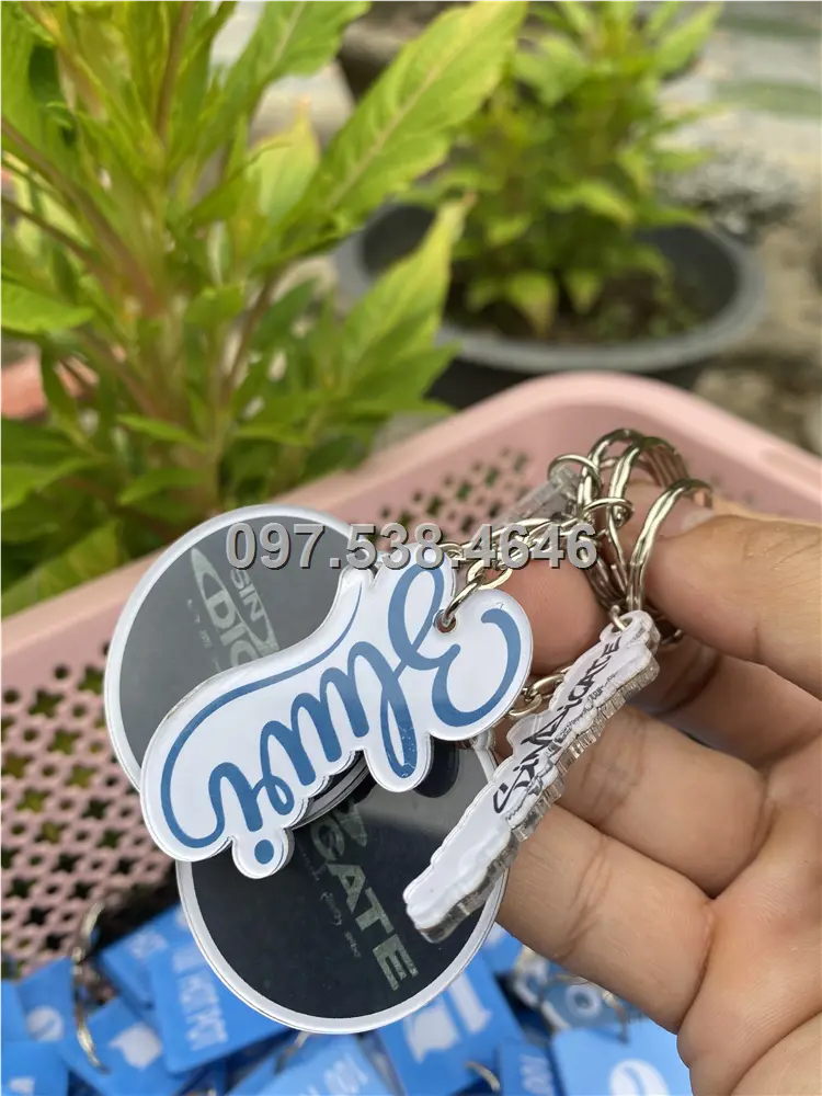 Móc Khóa Logo Treo Theo Yêu Cầu tại Hà Nội, Giá Xưởng, Cắt Laser, Mica Trong Suốt Dày 4mm , kích thước 4.5x5.5 cm , Giá Tận Gốc, Free Ship Từ 30 Cái 9 Móc Khóa Logo Treo Theo Yêu Cầu tại Hà Nội, Giá Xưởng, Cắt Laser, Mica Trong Suốt Dày 4mm , kích thước 4.5x5.5 cm , Giá Tận Gốc, Free Ship Từ 30 Cái - Ảnh 9
