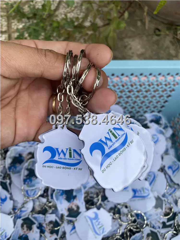 Móc Khóa Logo Treo Theo Yêu Cầu tại Lai Châu , Giá Xưởng, Cắt Laser, Mica Trong Suốt Dày 4mm , kích thước 4.5x5.5 cm , Giá Tận Gốc, Free Ship Từ 30 Cái 4 Móc Khóa Logo Treo Theo Yêu Cầu tại Lai Châu , Giá Xưởng, Cắt Laser, Mica Trong Suốt Dày 4mm , kích thước 4.5x5.5 cm , Giá Tận Gốc, Free Ship Từ 30 Cái - Ảnh 4