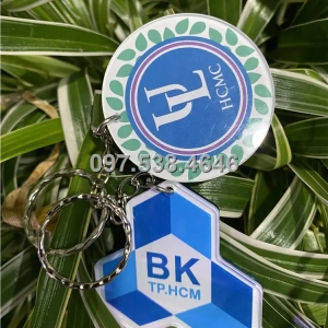 Móc Khóa Logo Treo Theo Yêu Cầu tại Mỹ Tho ,Tiền Giang, Giá Xưởng, Cắt Laser, Mica Trong Suốt Dày 4mm , kích thước 4.5x5.5 cm , Giá Tận Gốc, Free Ship Từ 30 Cái
